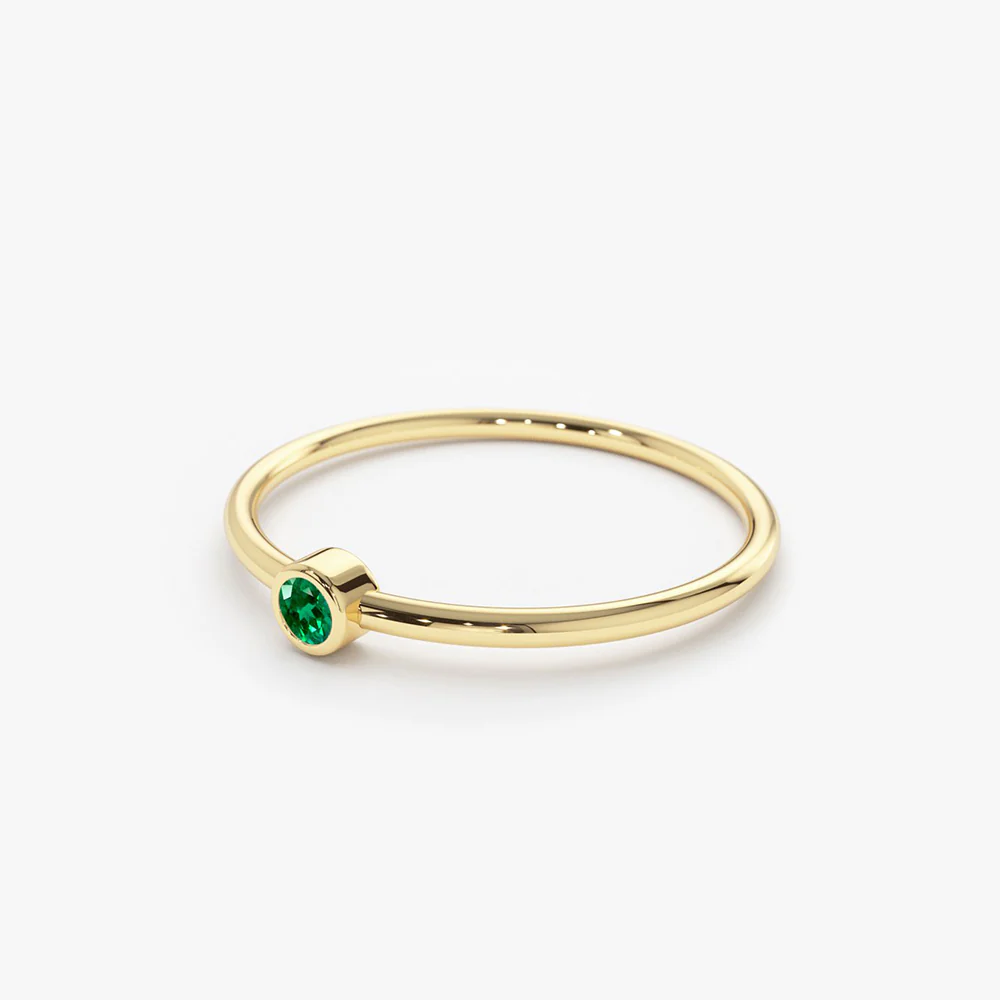 Solitaire Emerald Ring in 925 Sterling Silver – Gold Plated Minimalist Jewelry